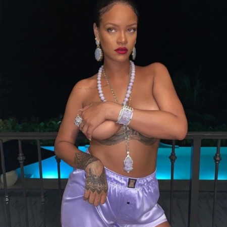 Rihannanın bu fotosu hindistanlıları qəzəbləndirdi